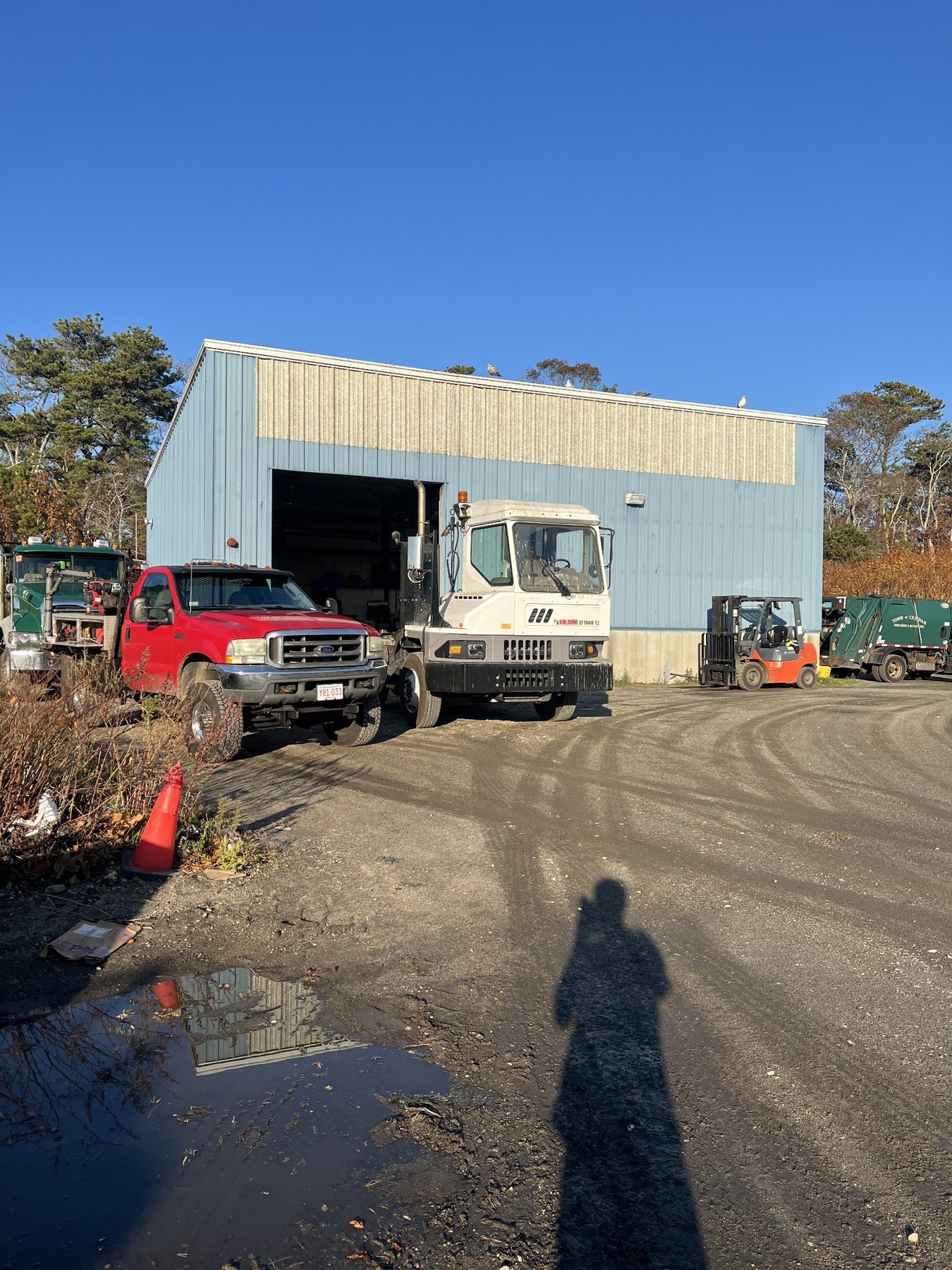 Bober Repair service truck and heavy equipment